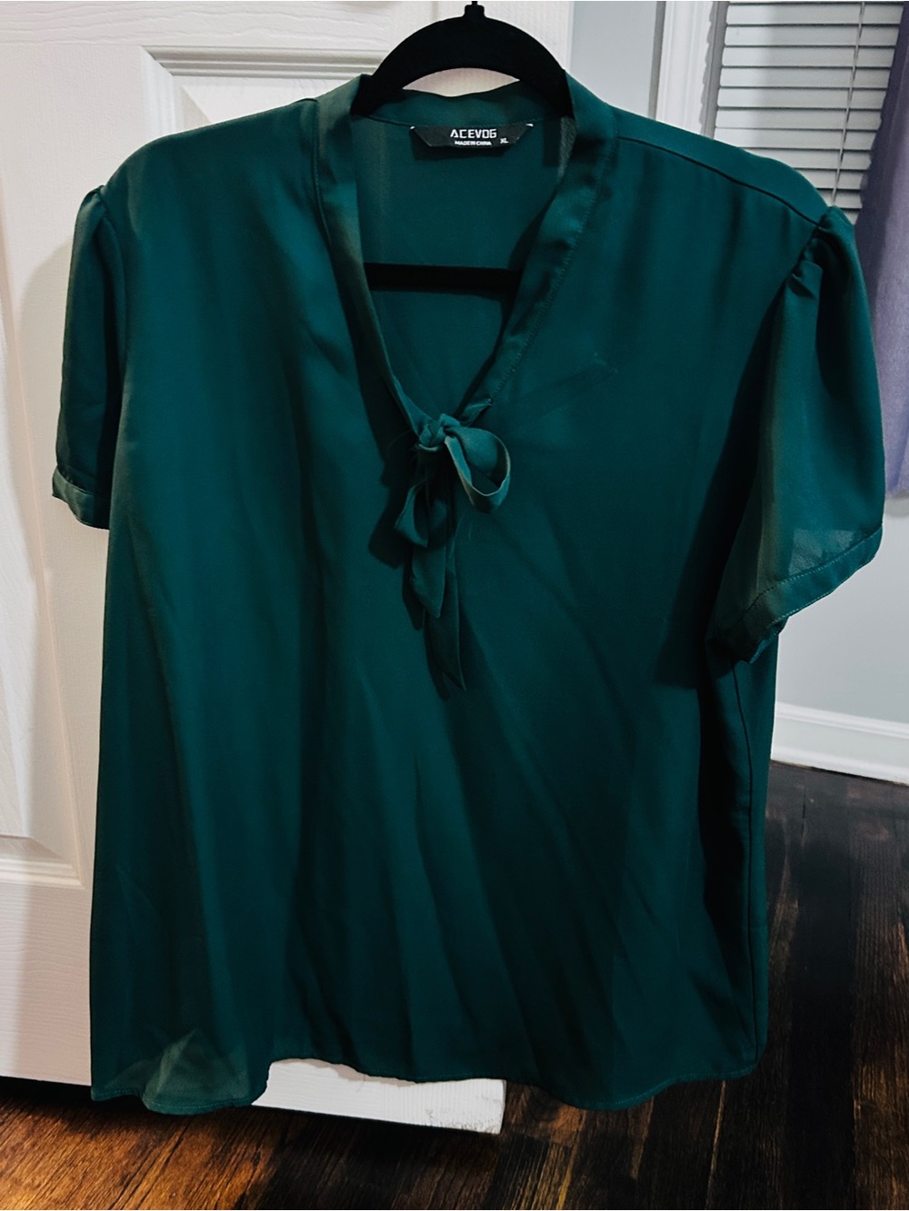 Acevog Teal Green Tie-Neck Short Sleeve Blouse